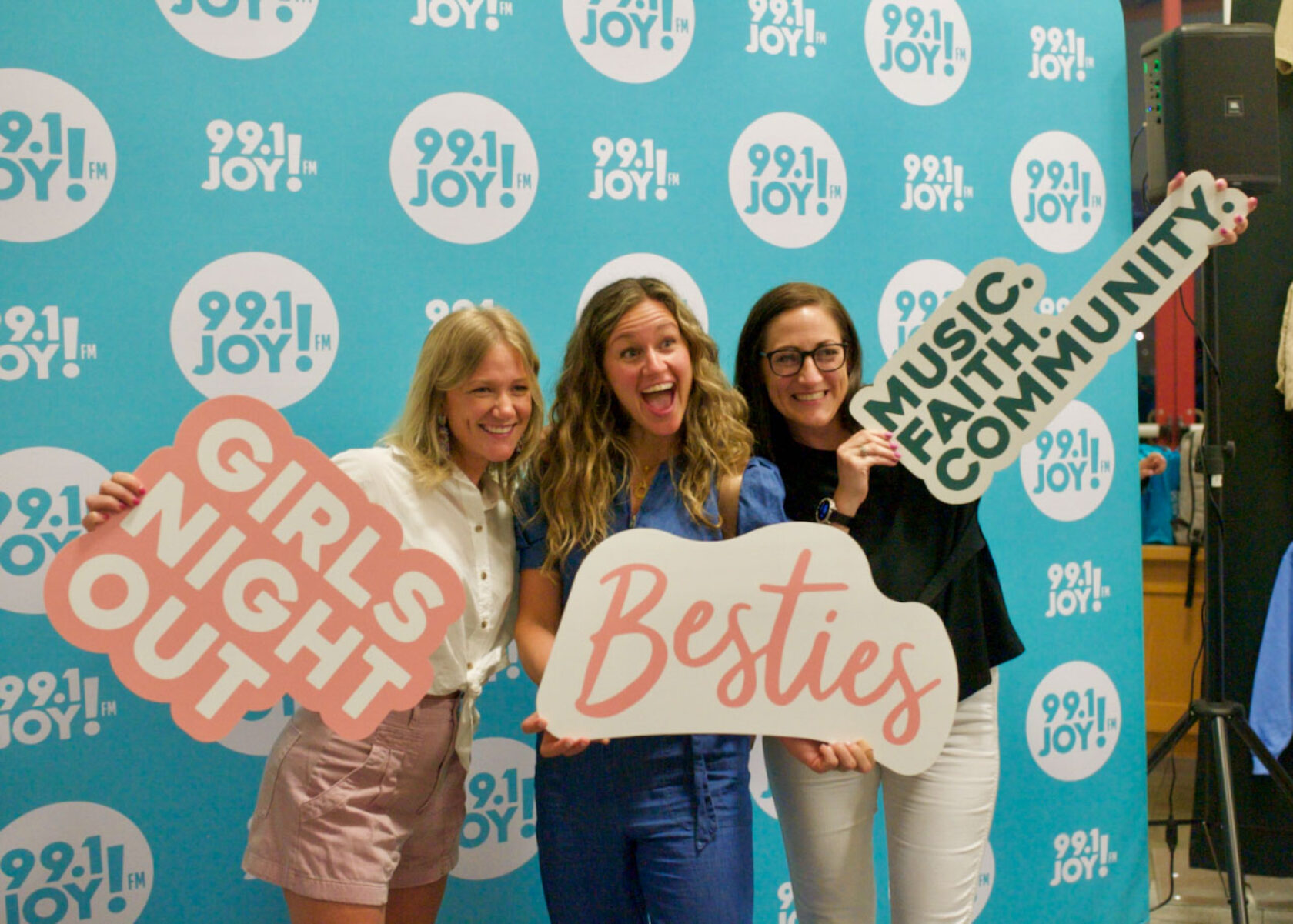 Girls' Night Out Loud 2023 Photos